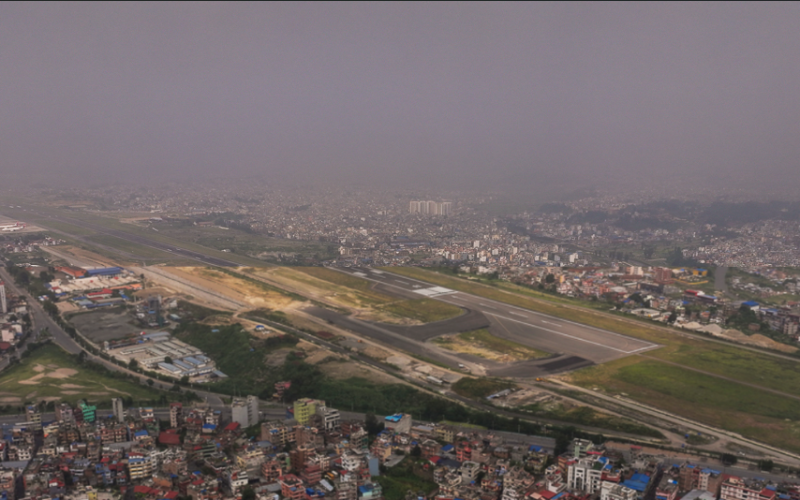 जहाज आकस्मिक रोकेर पार्किङमा फर्काइयो धावनमार्ग पुगिसकेको टर्किस एयरलाइन्स