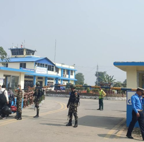 विमानस्थलको सुरक्षा व्यवस्था कडा, केपी ओली झापा आउँदै