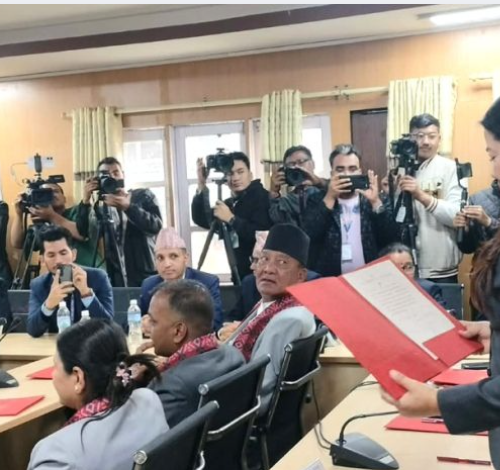 नयाँ सांसदले लिए पद तथा गोपनीयताको शपथ, राष्ट्रिय सभाका