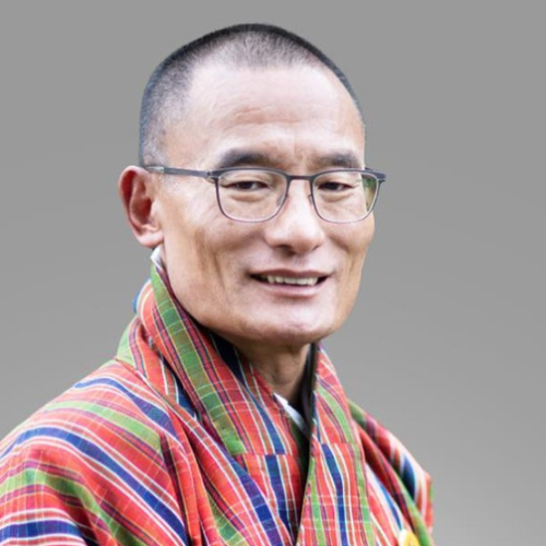 भुटानी प्रधानमन्त्रीले दिए बधाई रवि र बालेनलाई