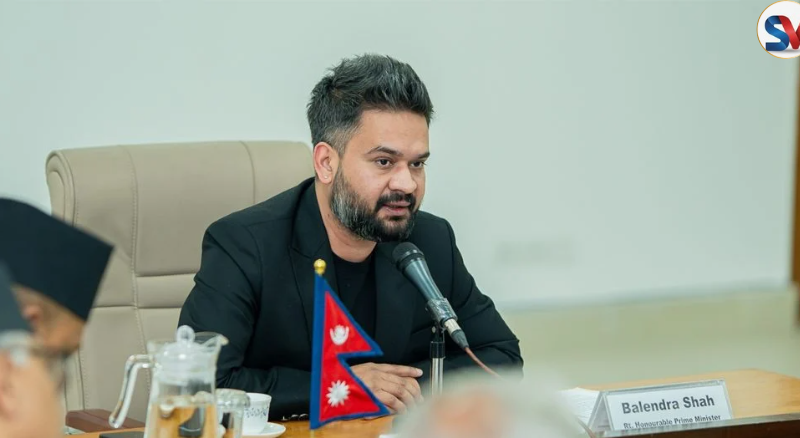 प्रधानमन्त्री – पहिलोपटक मुख्यमन्त्रीहरूसँग छलफल गर्दै