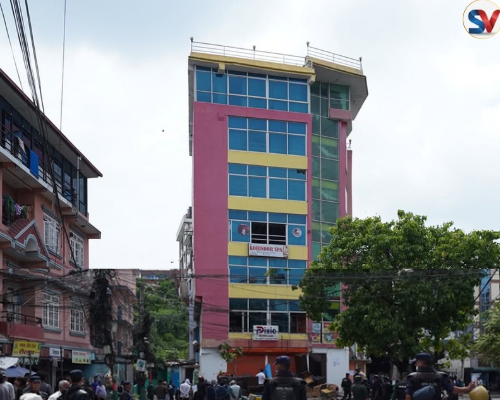 चर्चित घर भत्काइँदै धोबीखोला करिडोरको