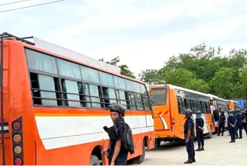 बन्धक बनाइएका ४५३ जना उद्धार गरेर नेपाल ल्याइयो – भारतमा