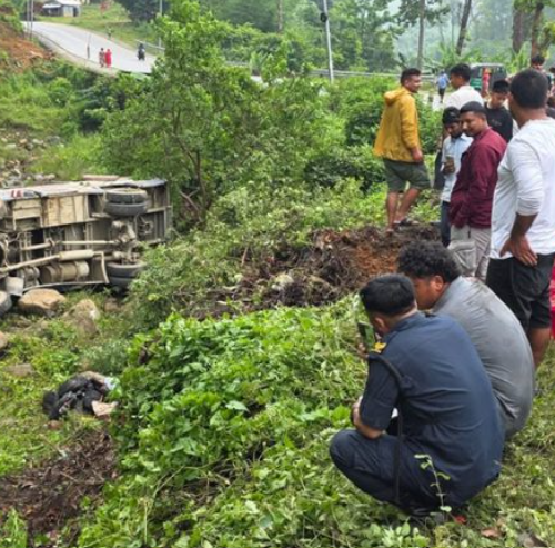 ३२ जना घाइते, उदयपुरमा स्कुल बस दुर्घटना
