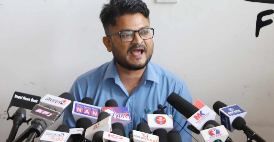साङ्केतिक विरोध गर्‍यो सरकारले नै मिडिया हाउसअगाडि गाडी पार्किङ गरेर