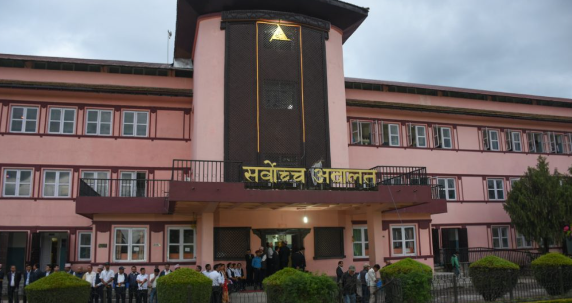 विदेशीसँग बिहे गरेकै कारण वंशजको नागरिकता नरोक्नु – सर्वोच्चको व्याख्या