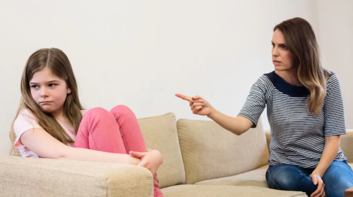 आमा–बुबा – बच्चालाई होइन पहिला आफूलाई सम्हालुन् 