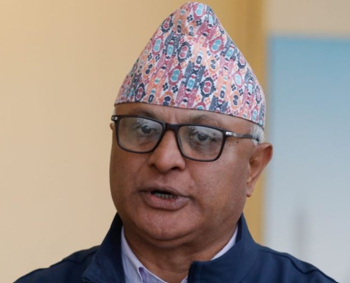 मुख्यमन्त्री कार्की ओली भेट्न गुण्डुमा