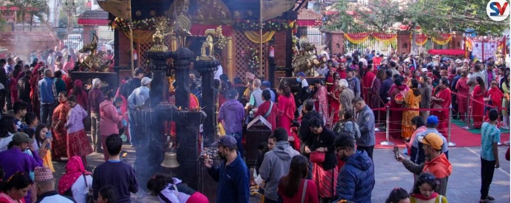 शक्तिपीठमा भक्तजनको घुइँचो – नवरात्रको आठौँ दिन